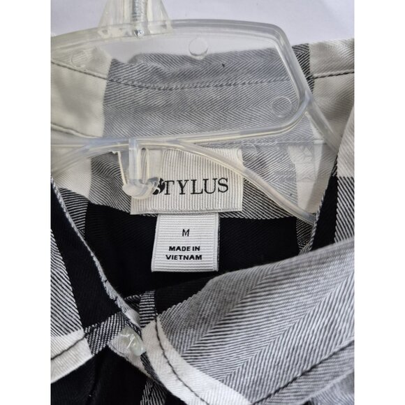 NWT STYLUS Buffalo Ivory/Black Plaid Long Sleeve Button Up Shirt Women's Size M - Picture 6 of 11